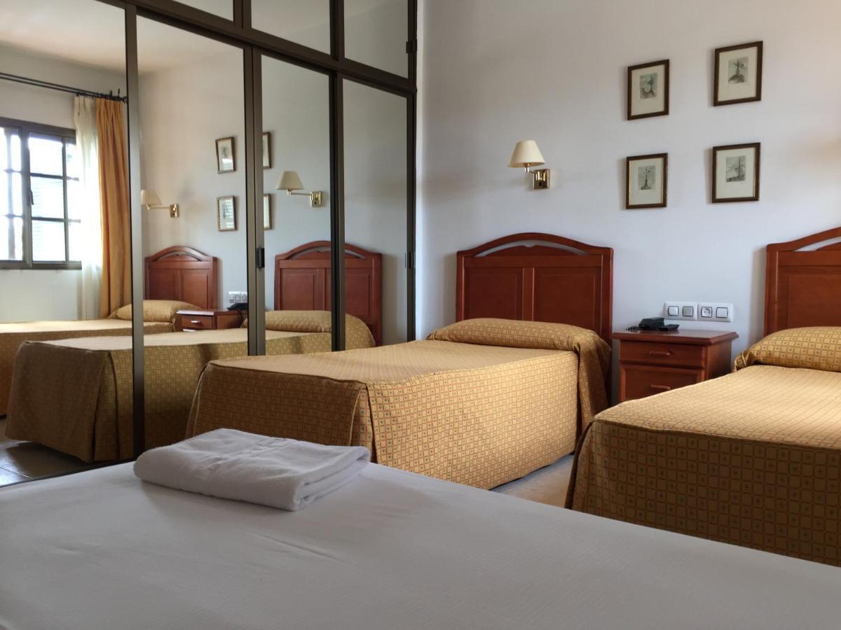 Hotel Atalayas Сафра Екстериор снимка
